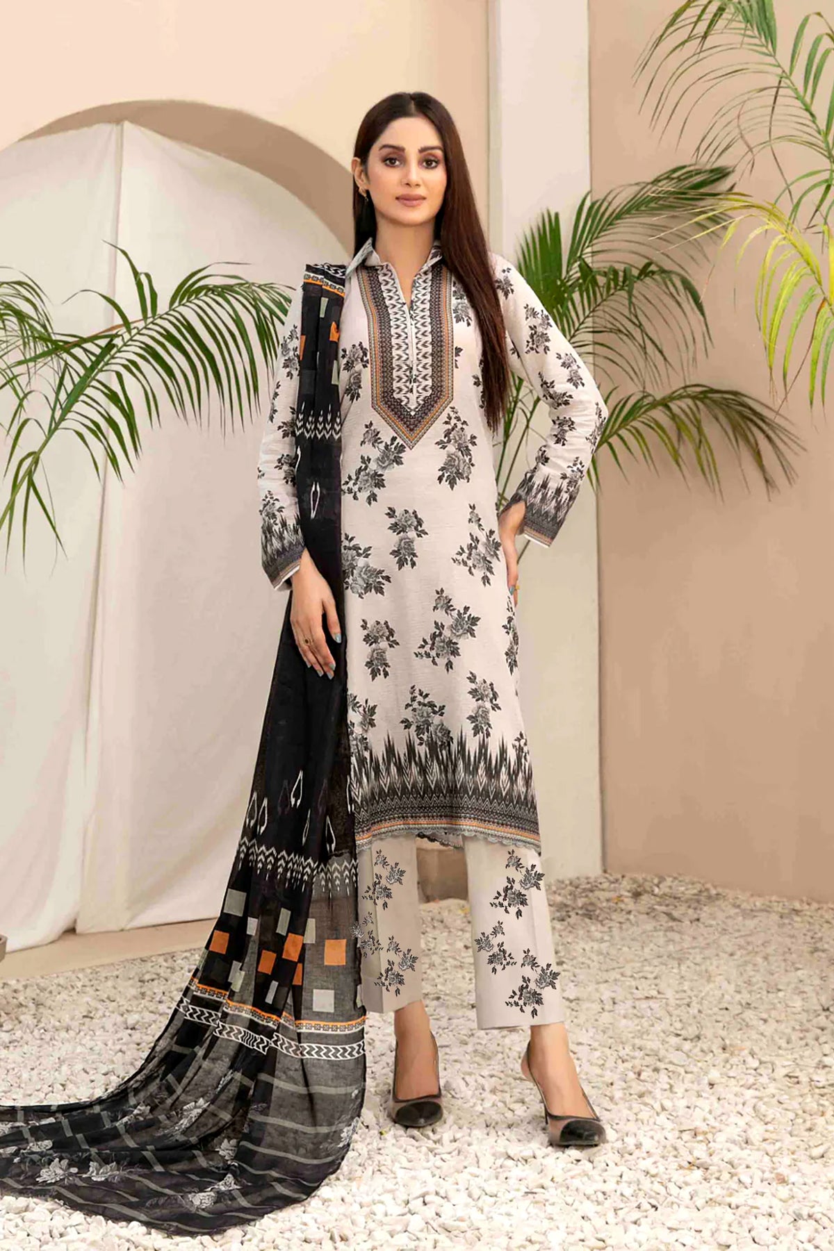 Unstitched Digital Khaddar 3 Piece Suit  VS-213