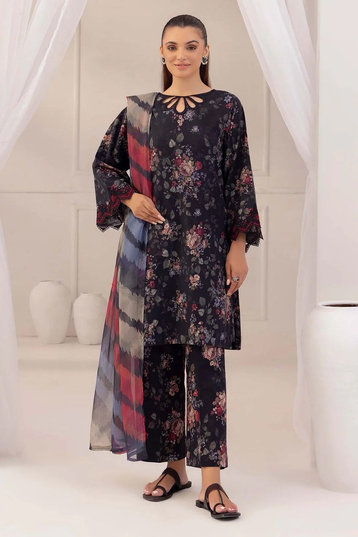 Unstitched Digital Khaddar 3 Piece Suit  VS-218