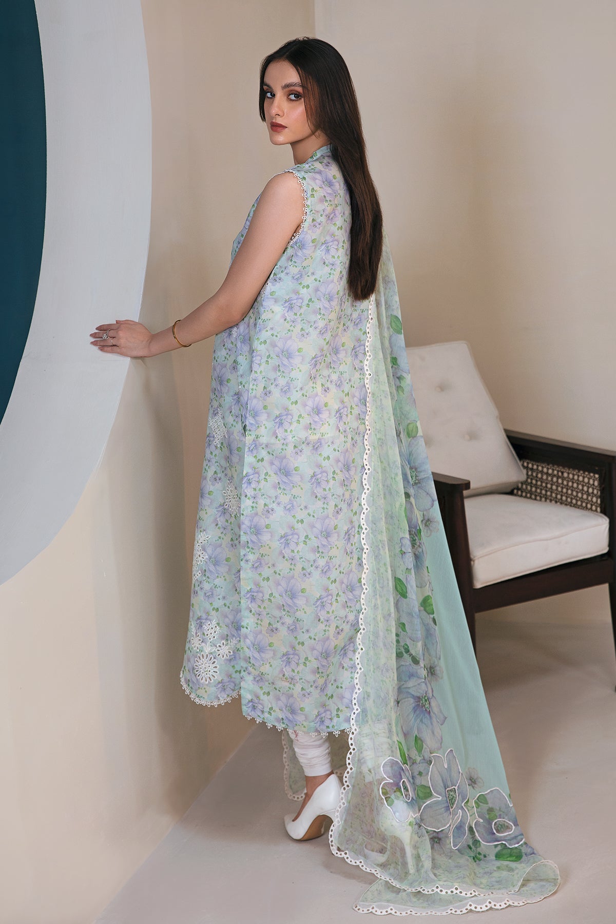 Digital Printed Lawn - 3 PIECE - Vol-01 - D-04